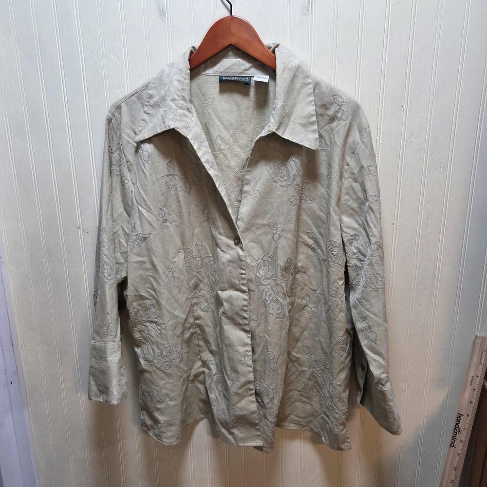 Harve Benard Blouse‎ Womens 2X Plus Beige Collared Long Sleeve Floral Button Up